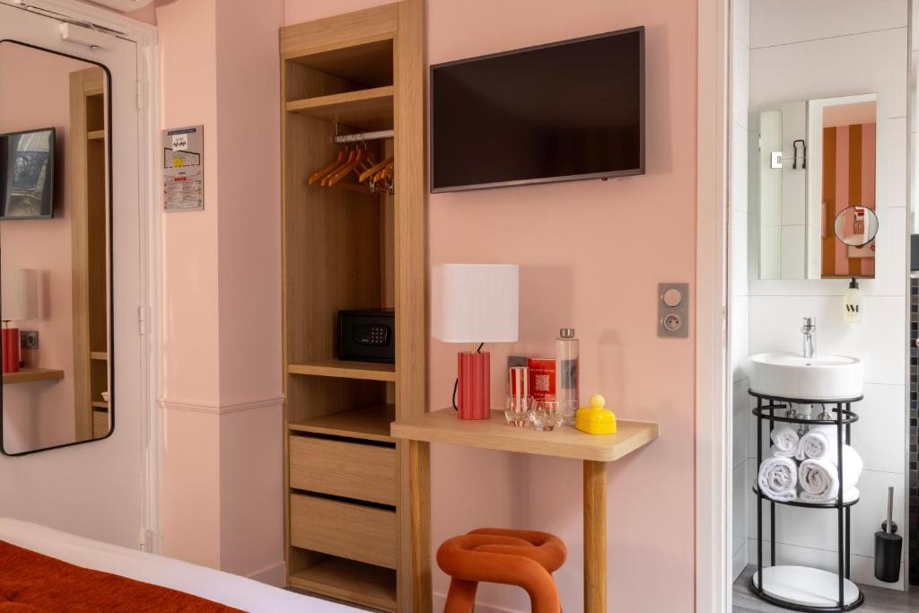 Hotel La Folie des Pres - Saint-Germain-des-Pres - Resim 36