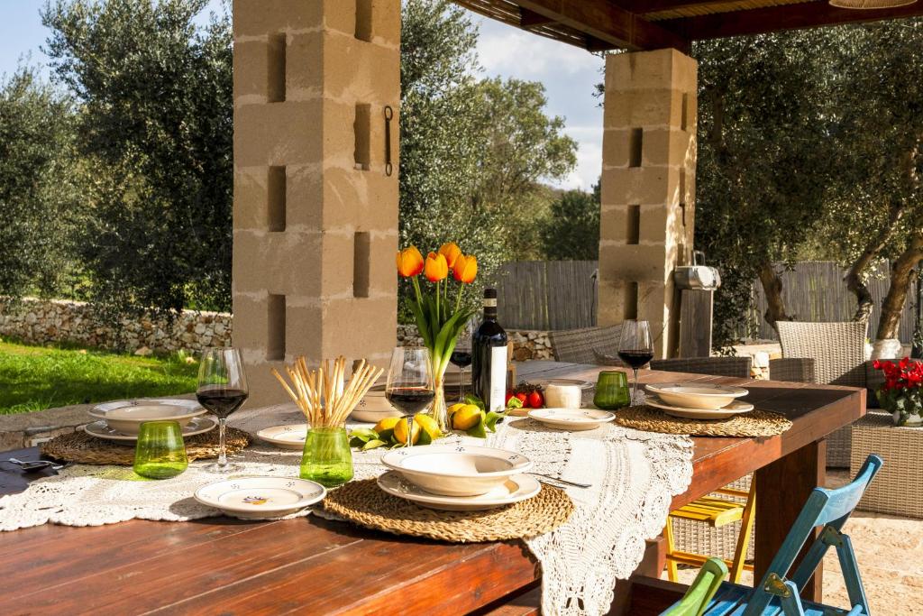 Vonkajšia záhrada v ubytovaní IL Trullo Di Mamma Lucia-Luxury Villa