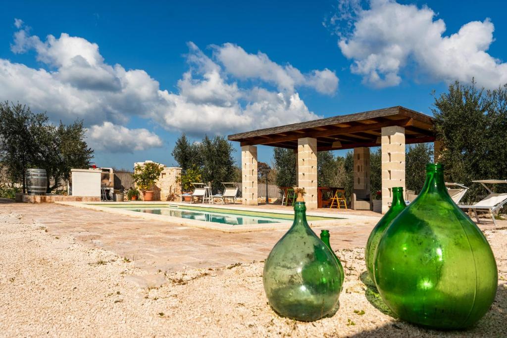 Bazén v ubytovaní IL Trullo Di Mamma Lucia-Luxury Villa alebo v jeho blízkosti