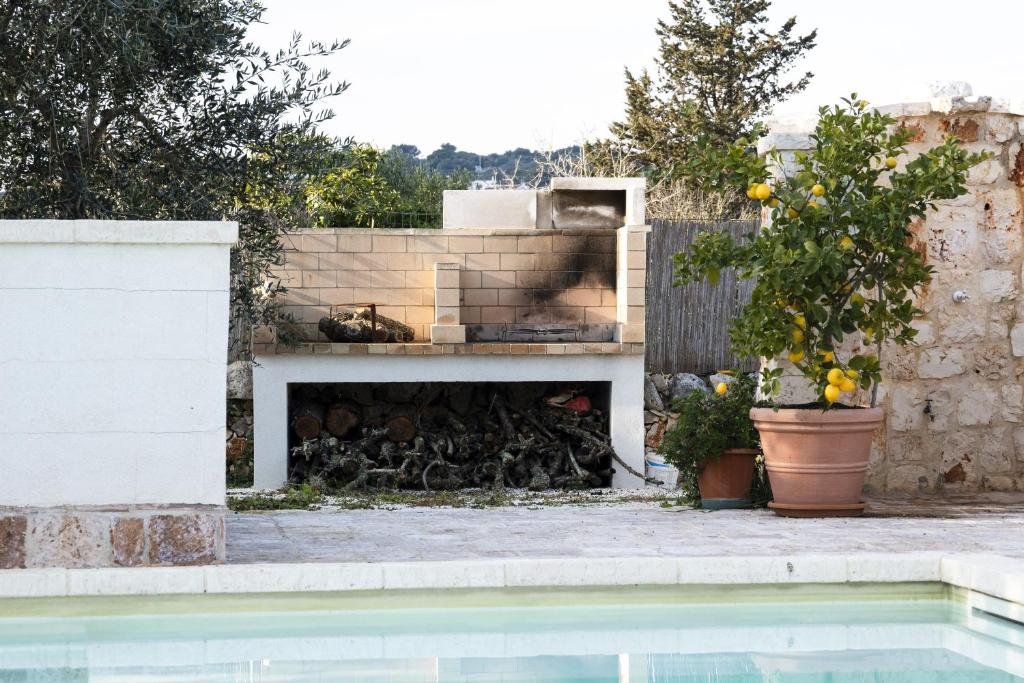 Bazén v ubytovaní IL Trullo Di Mamma Lucia-Luxury Villa alebo v jeho blízkosti