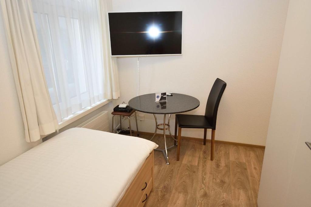 Cozy studio near main station - Color 2