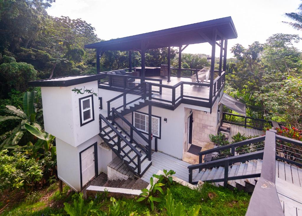 Balkón nebo terasa v ubytování Casa Zun Zun Roatan