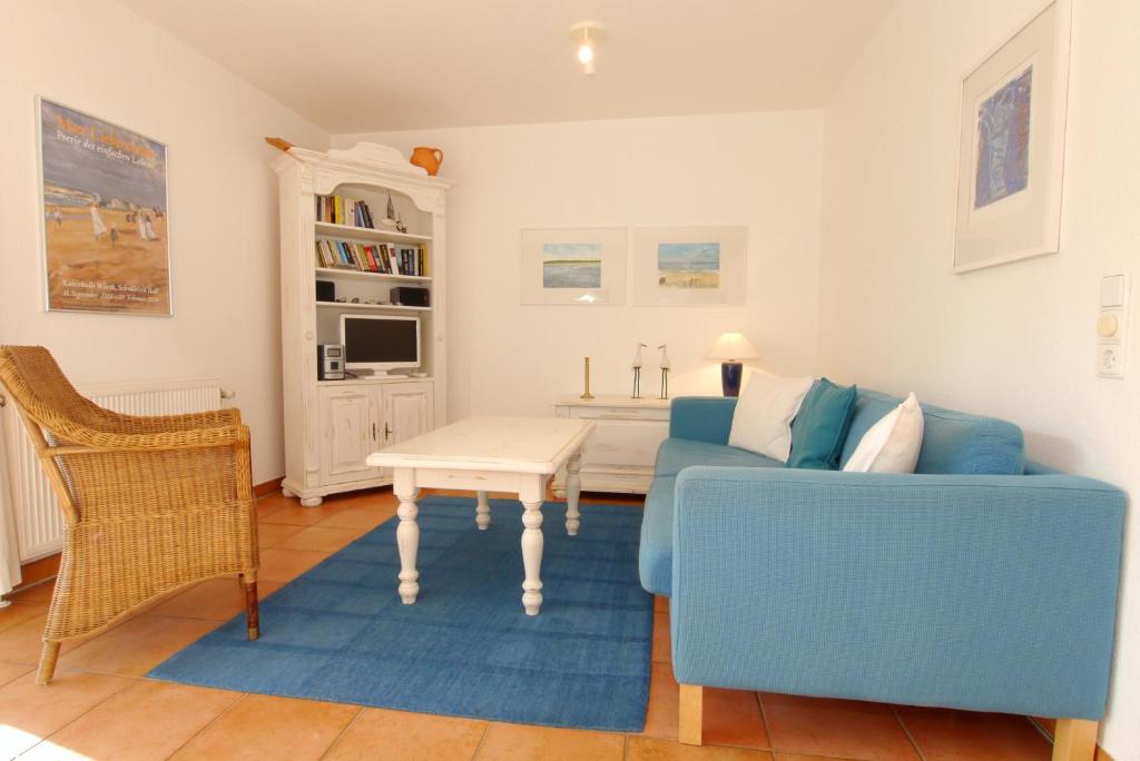 Χώρος καθιστικού στο Achtern Diek Haus 12b Wohnung 2
