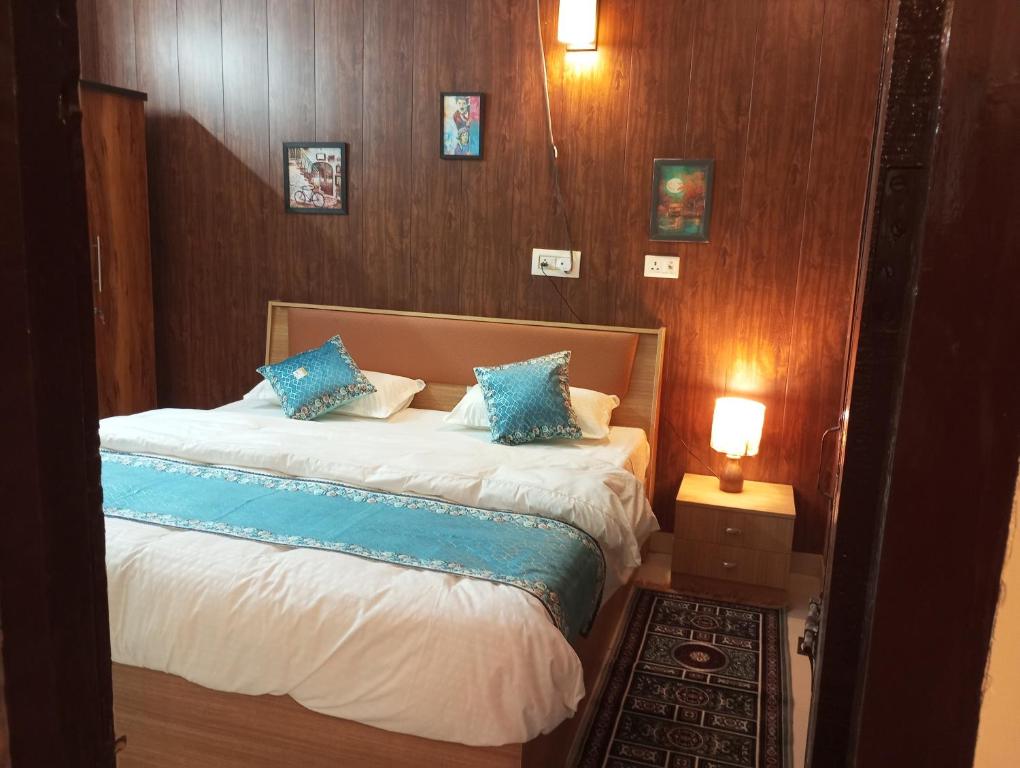 Cozy nook stay - Nearest stay from ram mandir 1 km, Ayodhya (precios ...