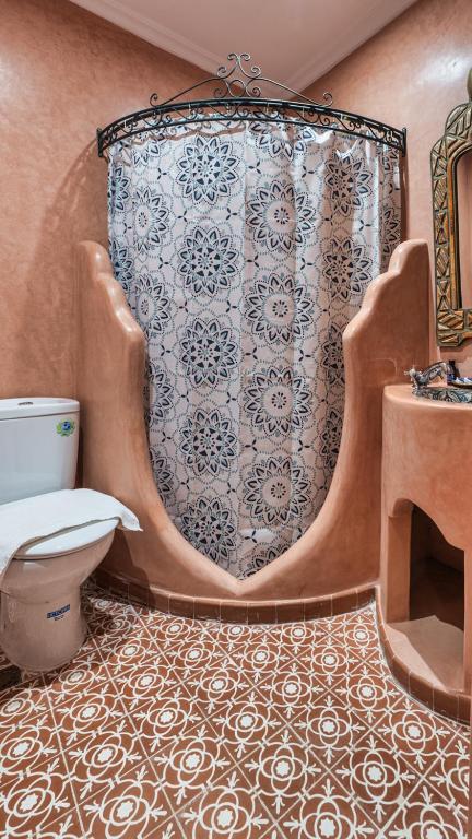 Koupelna v ubytování Casa Layan