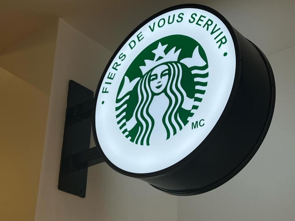 Certifikát, hodnocení, plakát nebo jiný dokument vystavený v ubytování OTL Gouverneur Sherbrooke