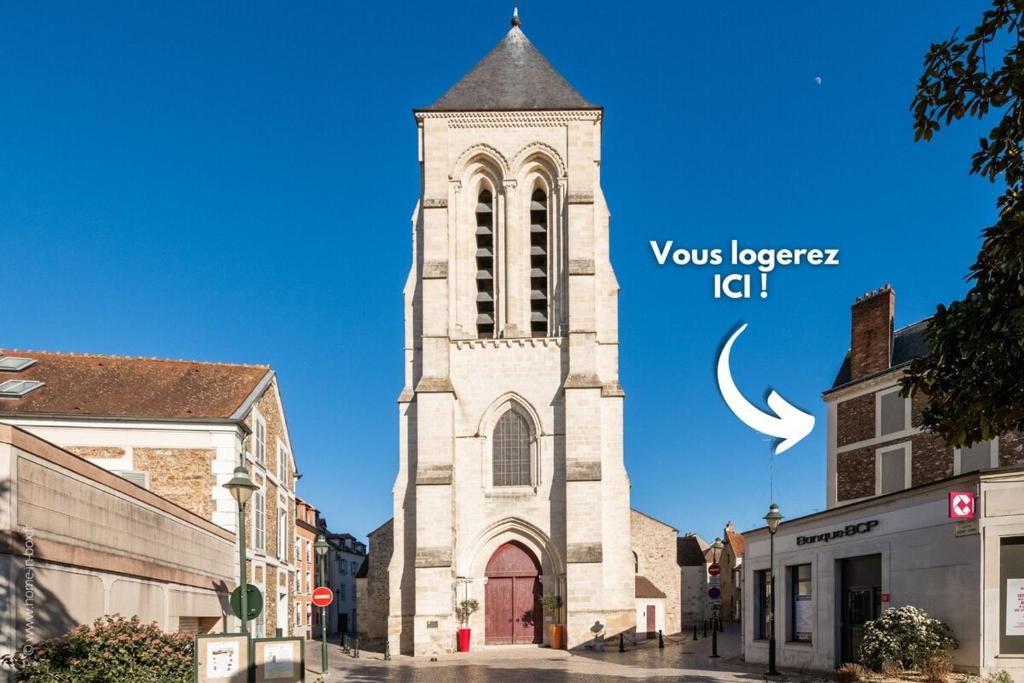 Fotografia z galérie ubytovania Vue cathédrale - Hypercentre - Charme Historique v destinácii Corbeil-Essonnes