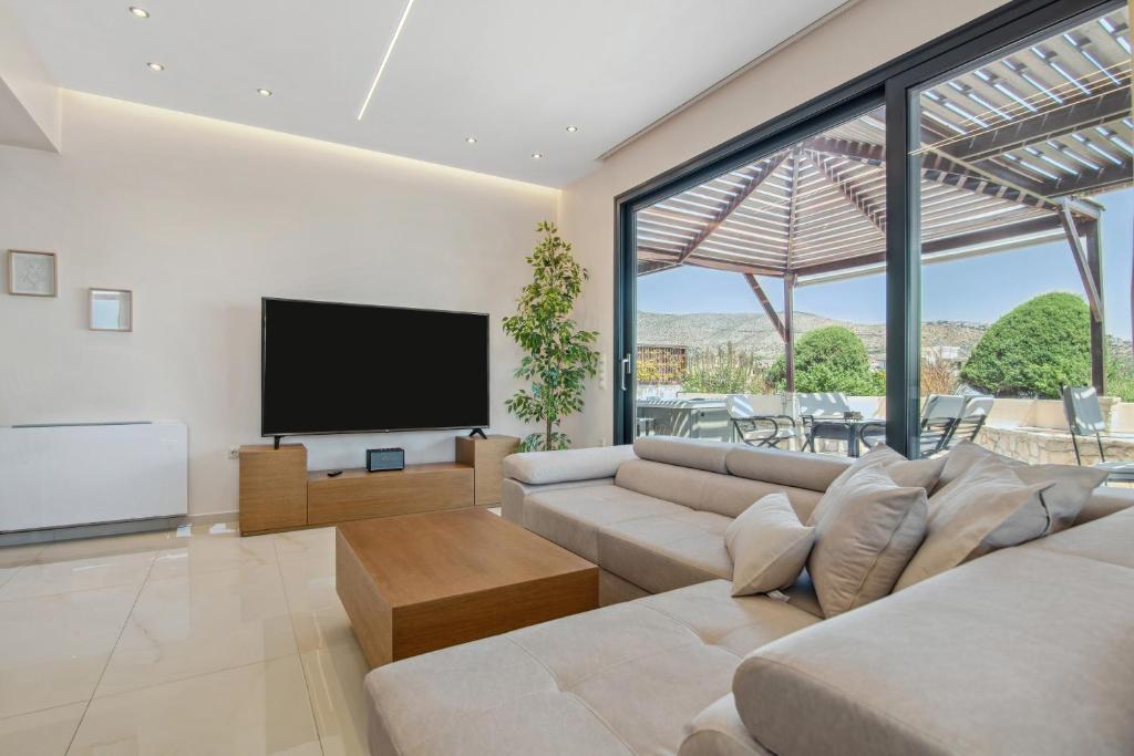 Penthouse Sauna & Jacuzzi in Glyfada