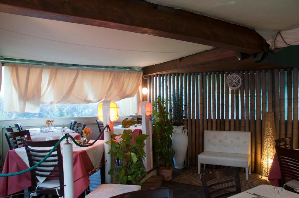 Posezení v ubytování Hotel Il Cavaliere Nero