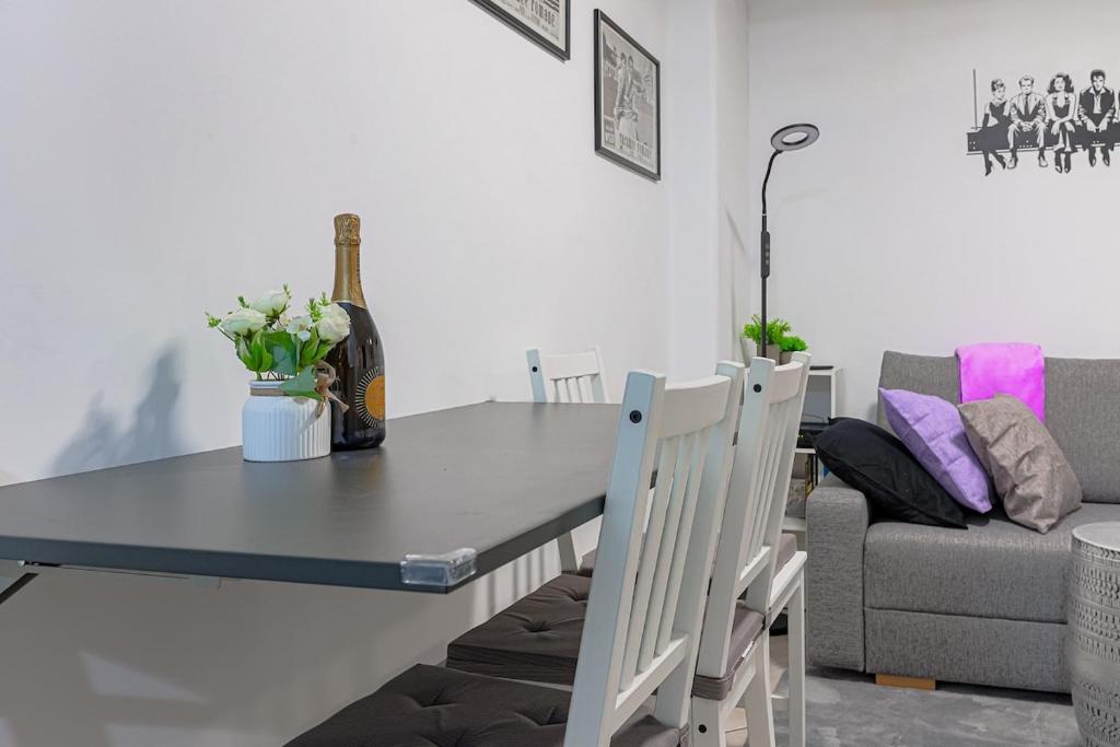 cosy apt close to metro San Paolo