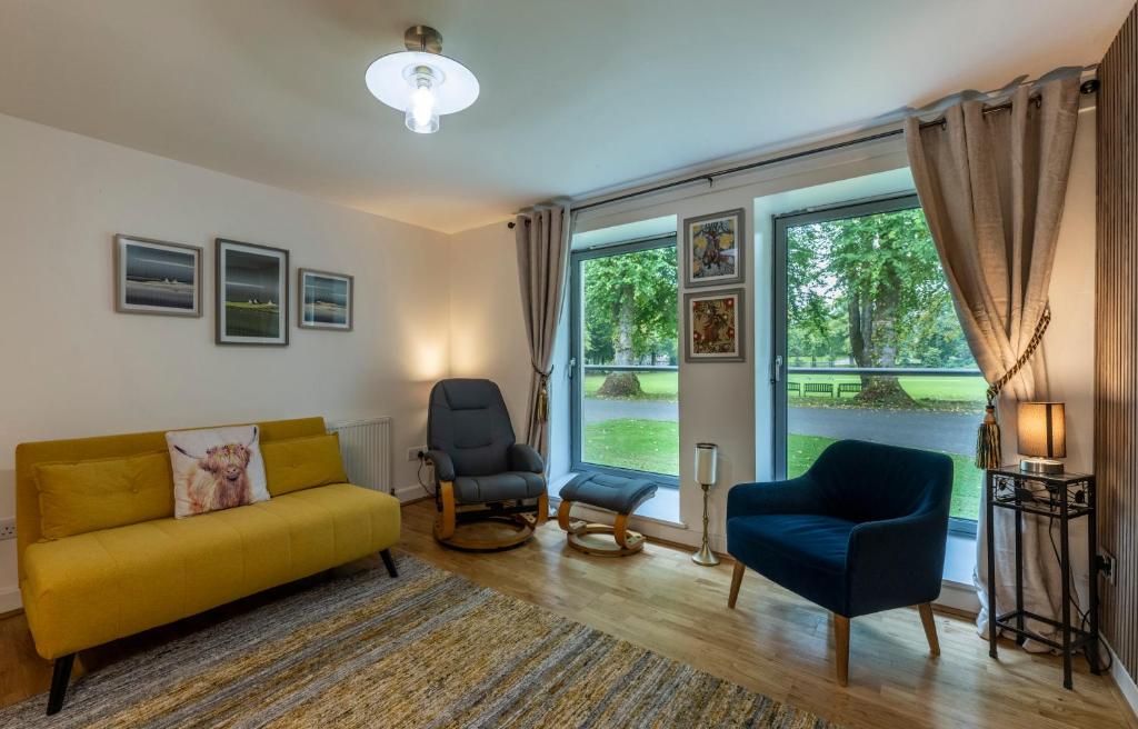 Raven Wing Apartments - Highland Club Scotland - Housity
