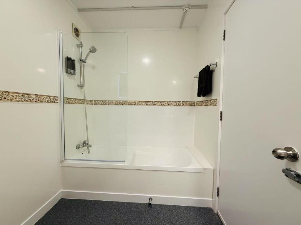 Colonial City Motel - Resim 15