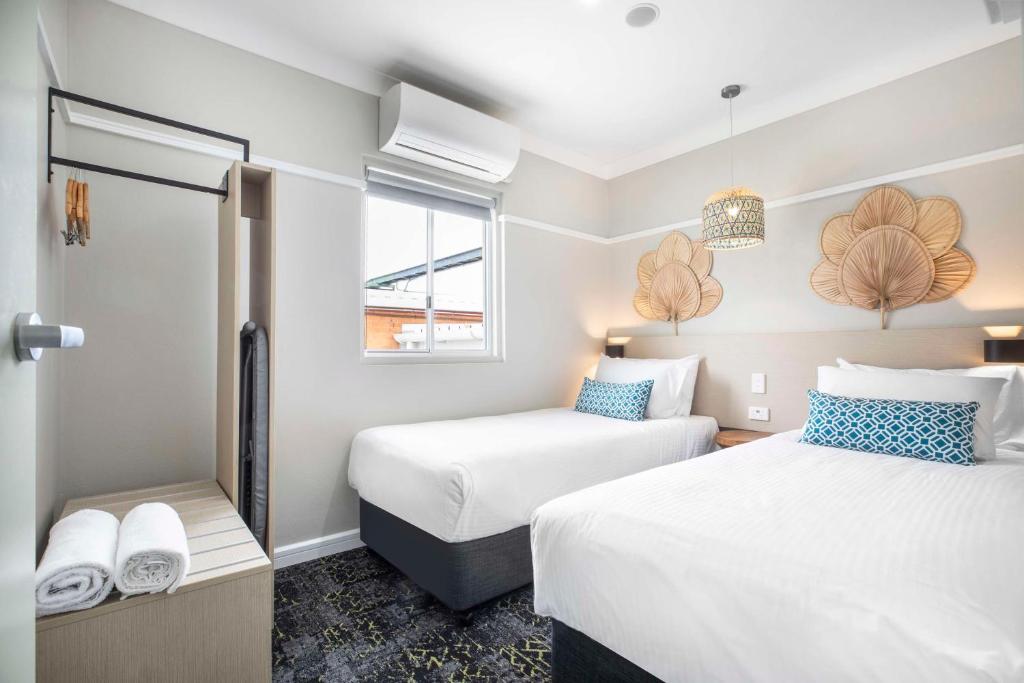 Nightcap at Manly Hotel - Resim 27