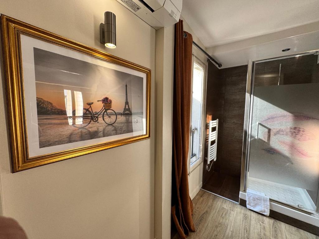 Hotel Nation Montmartre - Resim 6