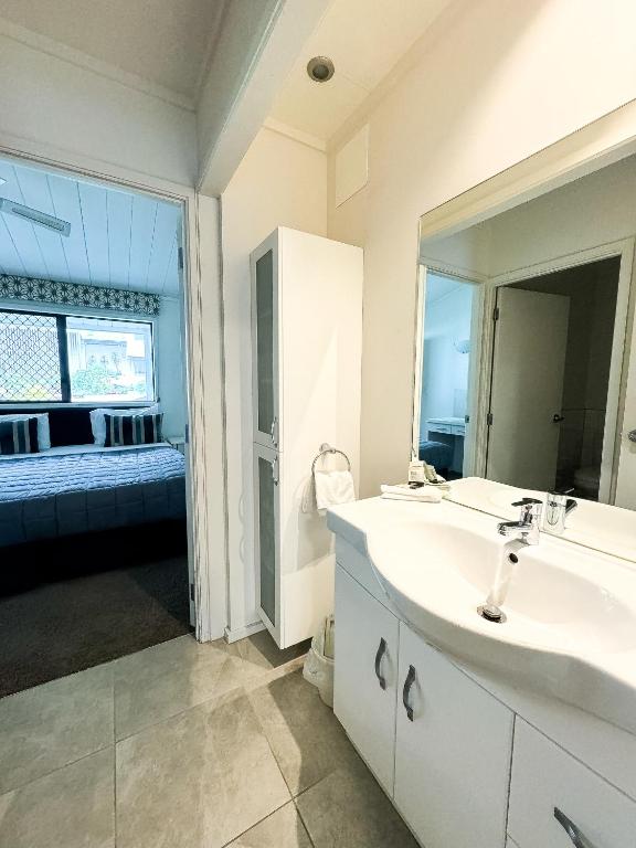 Koupelna v ubytování Bounty Motel