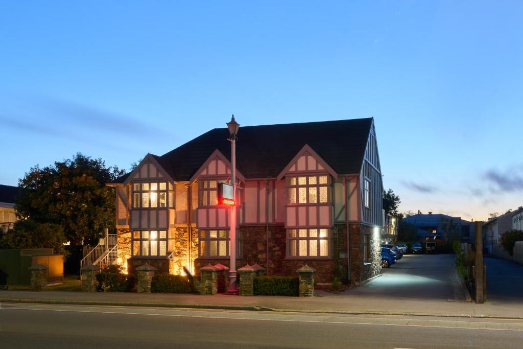 The Elmwood Motel - Resim 15