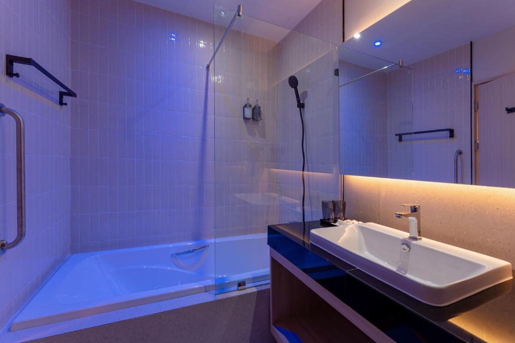 Moose EASY Hotel - Resim 12