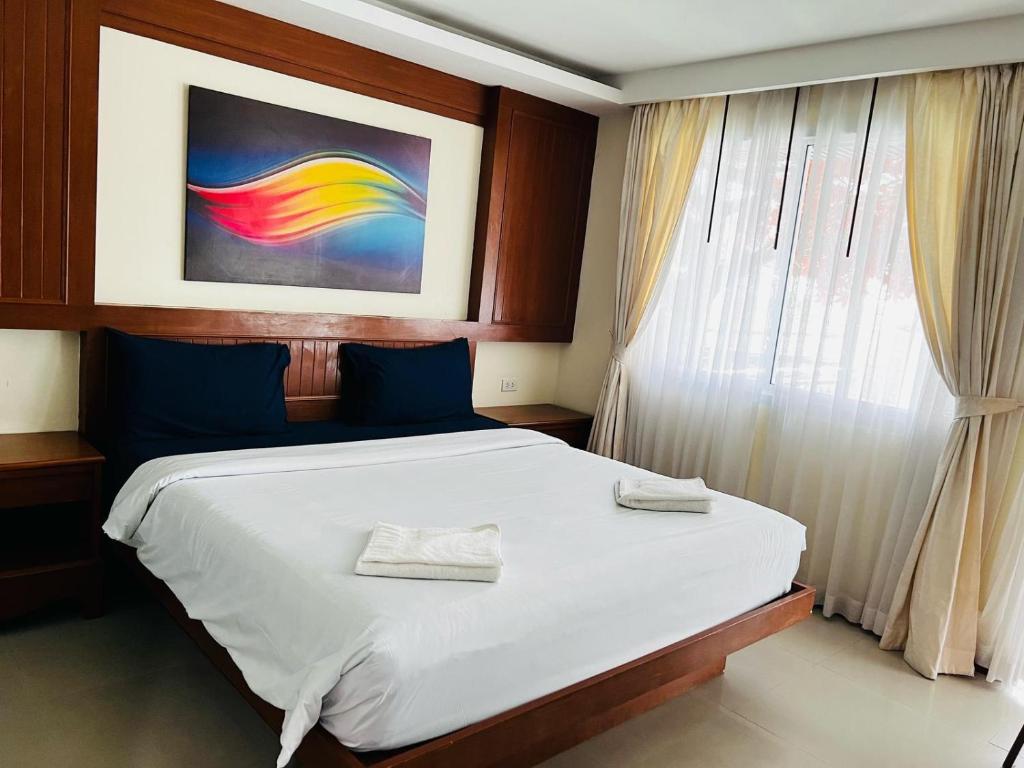 Patong Terrace Hotel - Resim 8