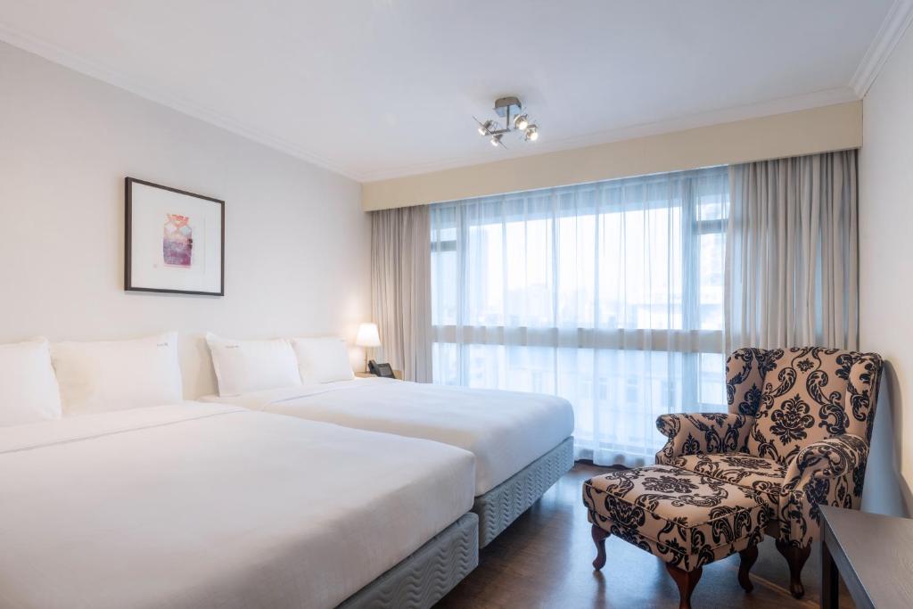 Letto o letti in una camera di Holiday Inn Golden Mile by IHG