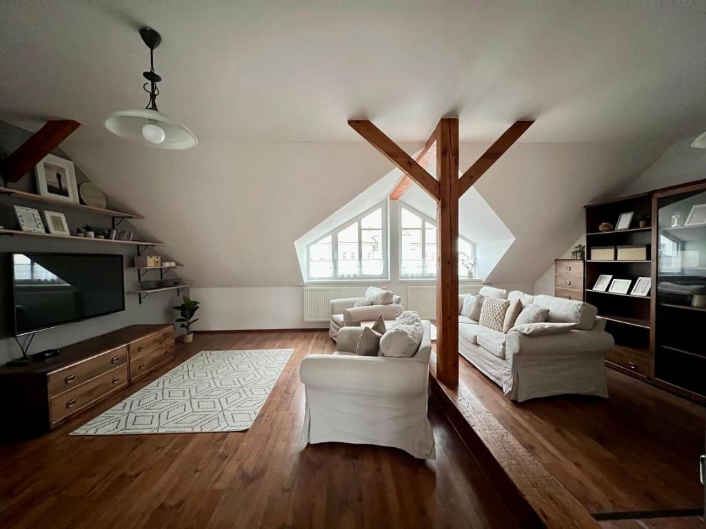 Kuchyň nebo kuchyňský kout v ubytování Apartmán Půda na jihu