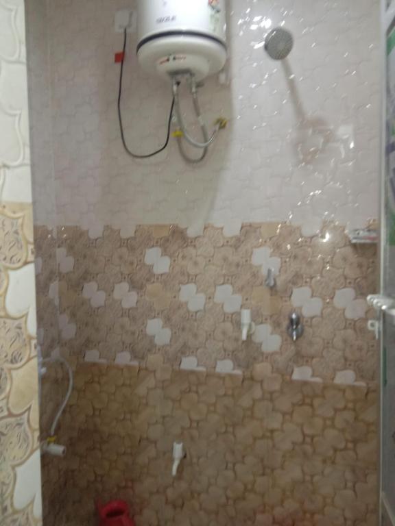 Koupelna v ubytování New Hotel Yatri Niwas