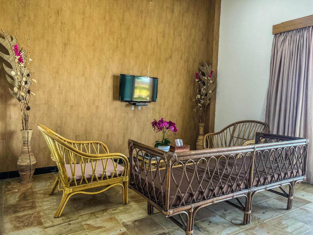 Bayview Beach Resort East Lombok - 豪华家庭套房