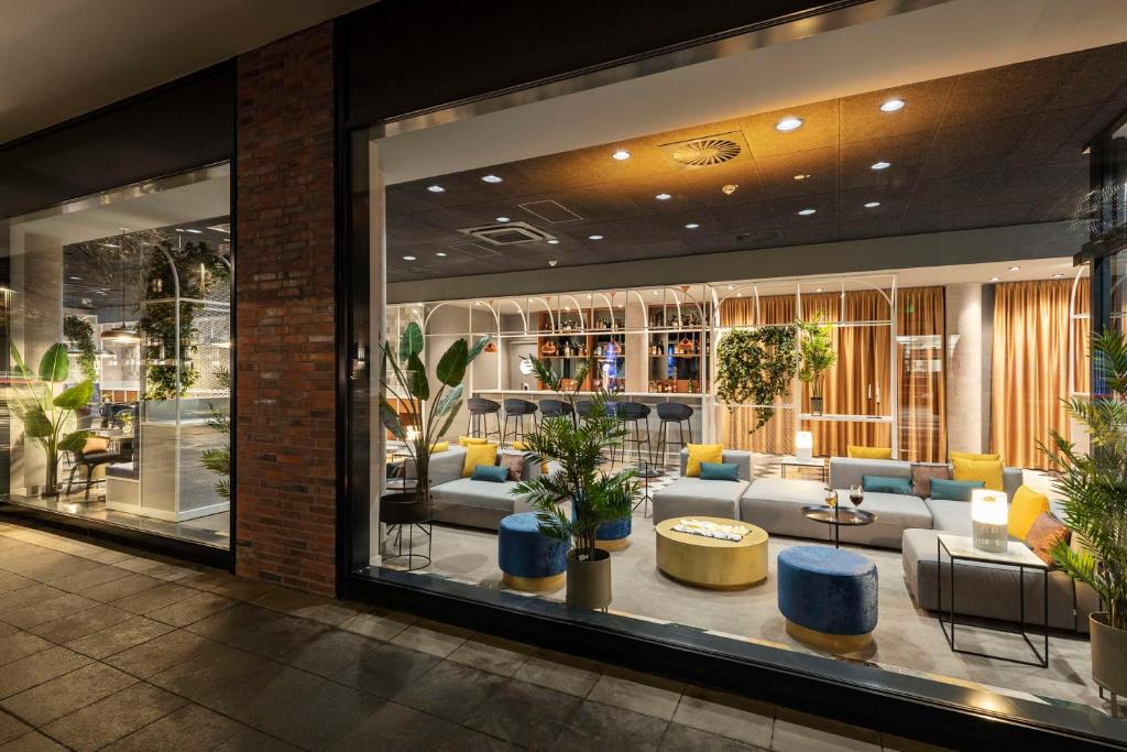 NH Hannover - Resim 16