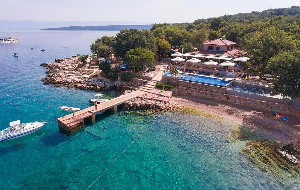 Φυσικό τοπίο κοντά σε αυτό το κάμπινγκ