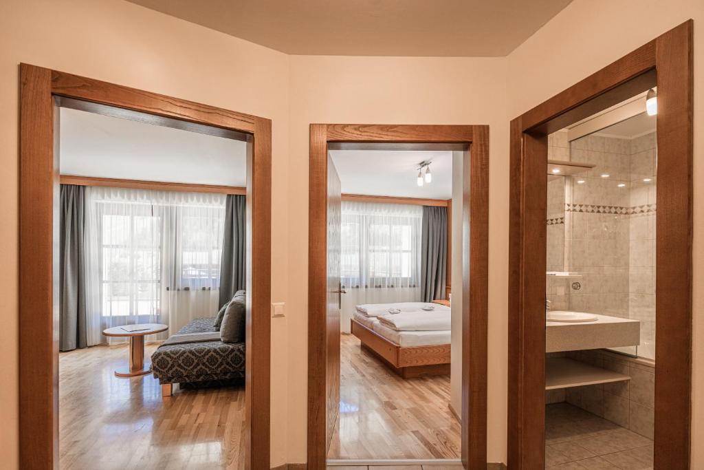 Koupelna v ubytování Alpine Spa Residence