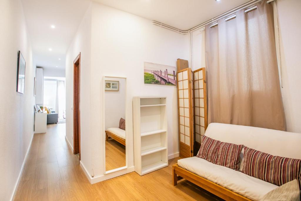 Posteľ alebo postele v izbe v ubytovaní 42ara1026 - Spacious apartment in Eixample