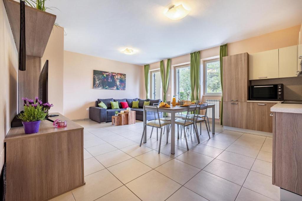 Kuchnia lub aneks kuchenny w obiekcie Residence La Villa Principe