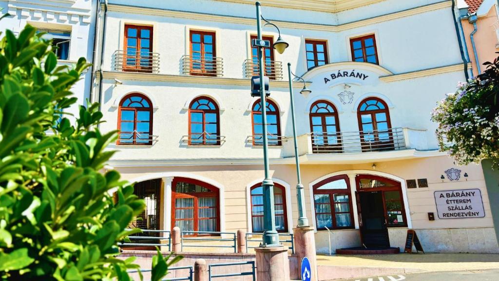 Φωτογραφία από το άλμπουμ του A Bárány σε Kaposvár