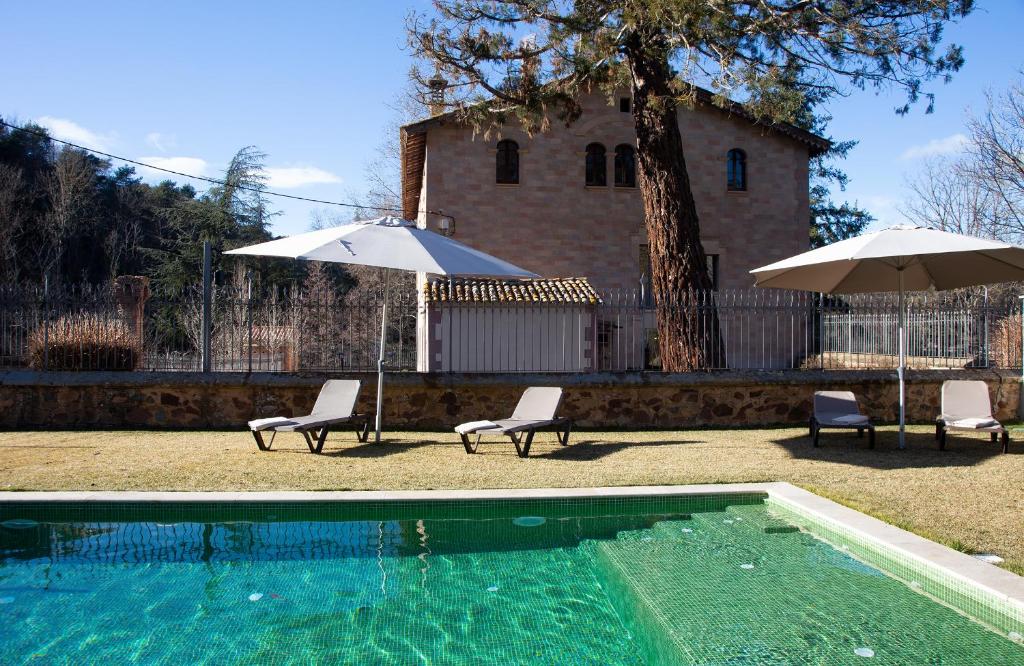 Bazén v ubytovaní Casa Fàbregas - Benestar Natural alebo v jeho blízkosti