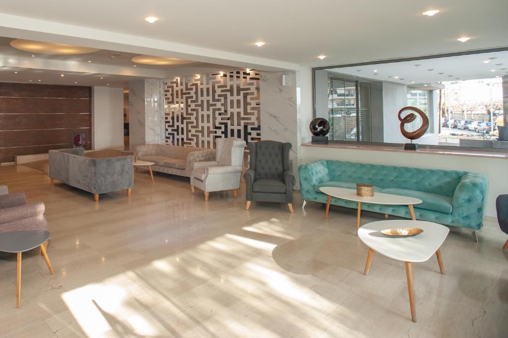 Rhodos Horizon Marina - Adults Only - Resim 15