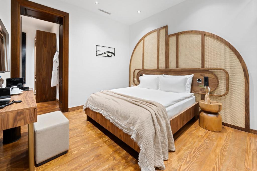 Belmondo Suites Old Town Antalya - Superior Queen Kamer