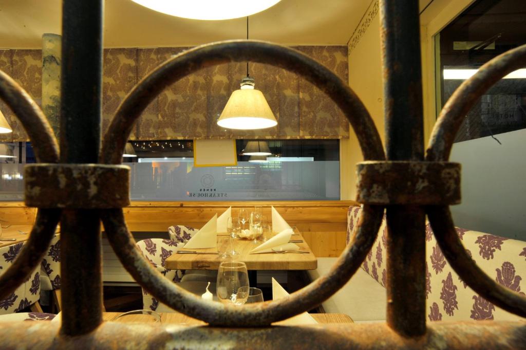 Posezení v ubytování Hotel Blumenstein Self-Check In