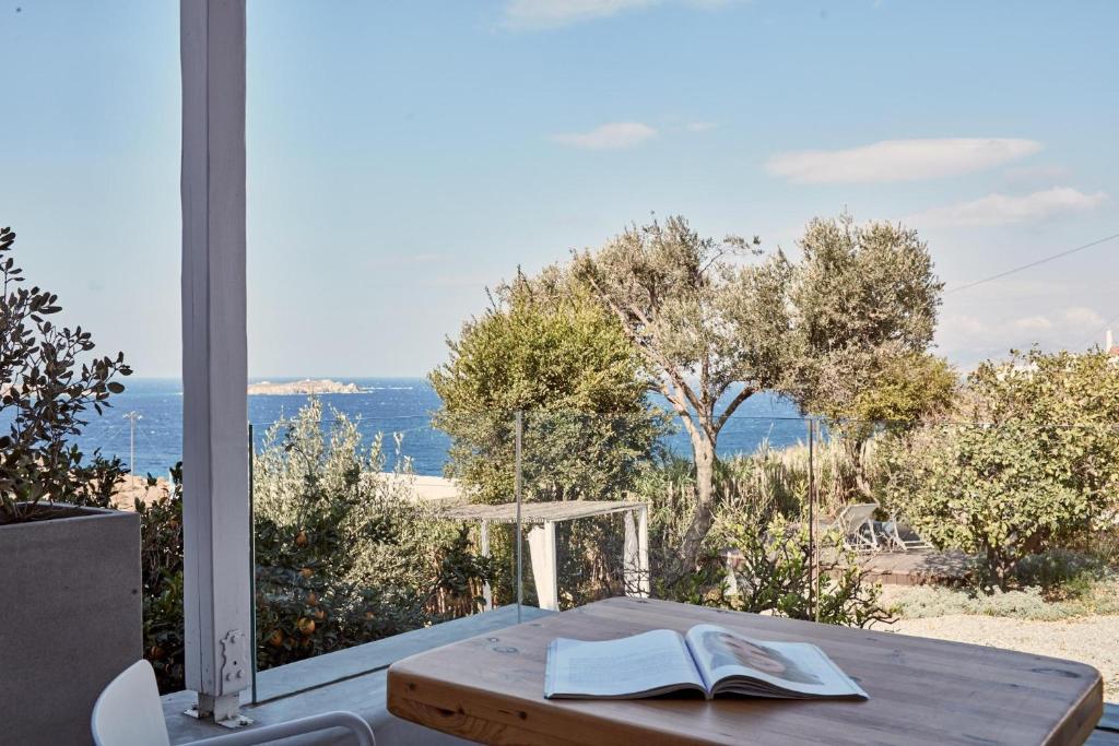 Boheme Mykonos Town - Small Luxury Hotels of the World - 13