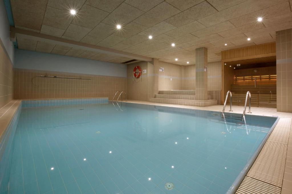 Bazén v ubytování Hotel Grand Pas nebo v jeho okolí