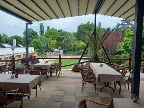 A garden outside Hotel Gottwald