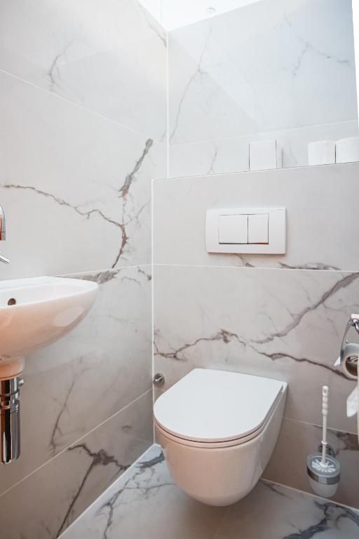 Seehotel Brandauer's Villen - 7