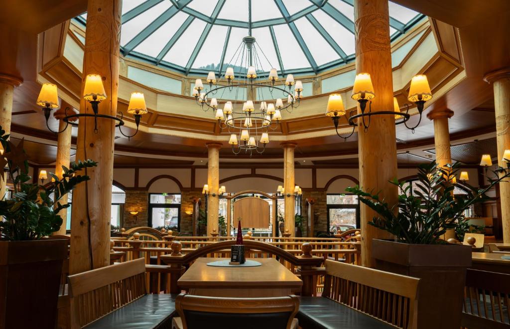 Restaurace v ubytování Hotel Tyrol am Haldensee