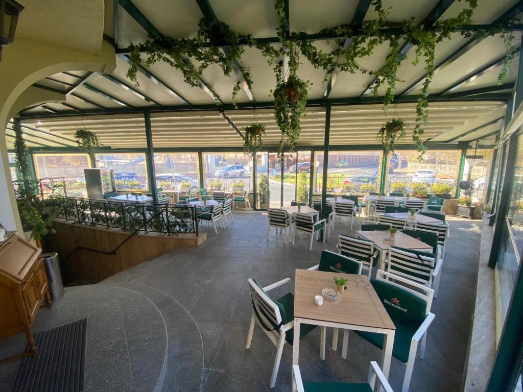 Hotel Gallant Sibiu - Resim 4