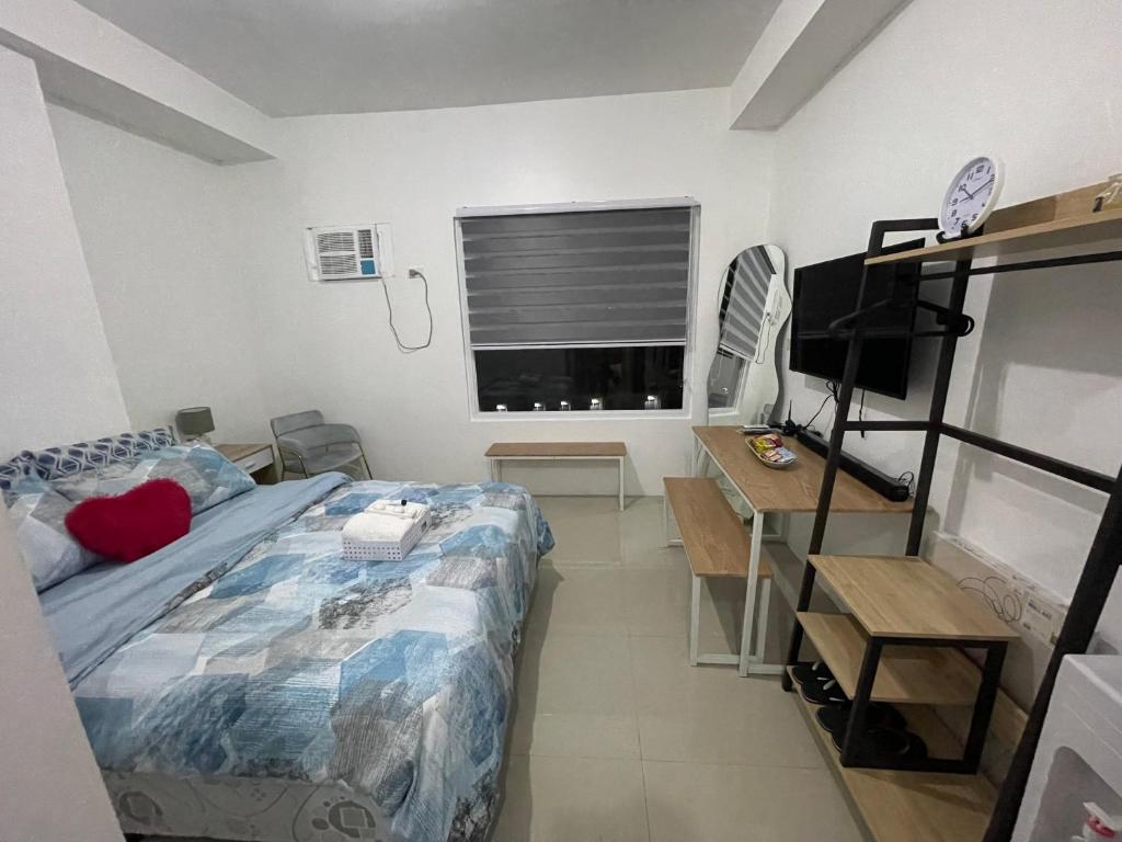 LA Condo Staycation at West Jones Residences