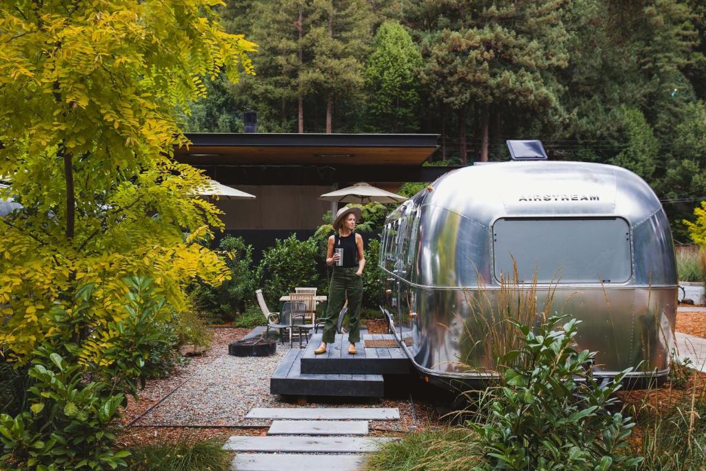 Zahrada ubytování AutoCamp Sequoia