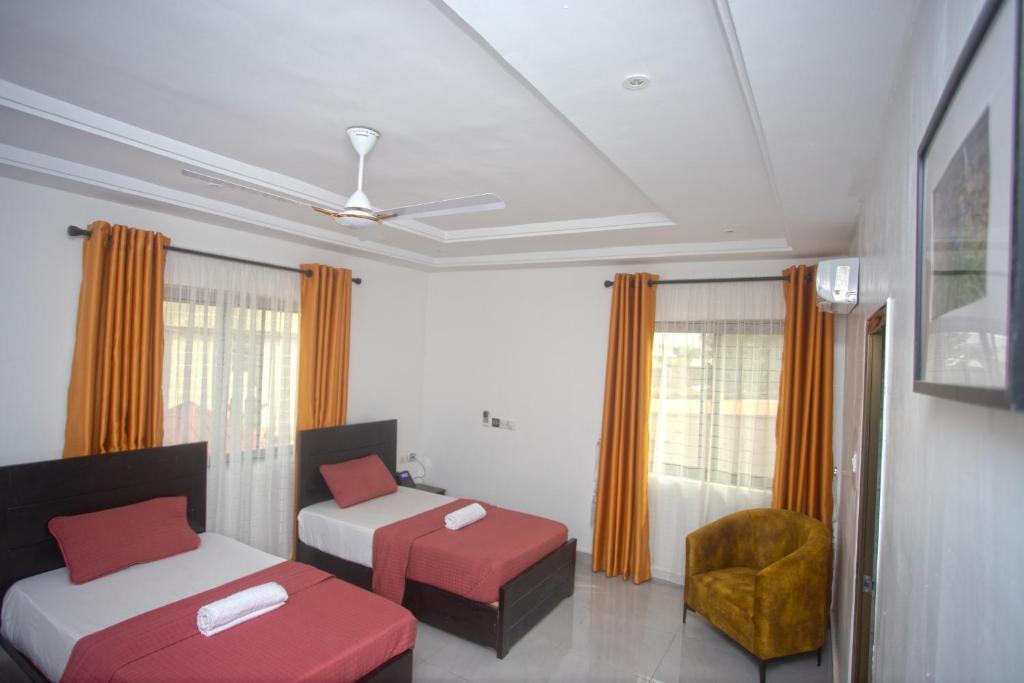 Postel nebo postele na pokoji v ubytování Labev Hotel