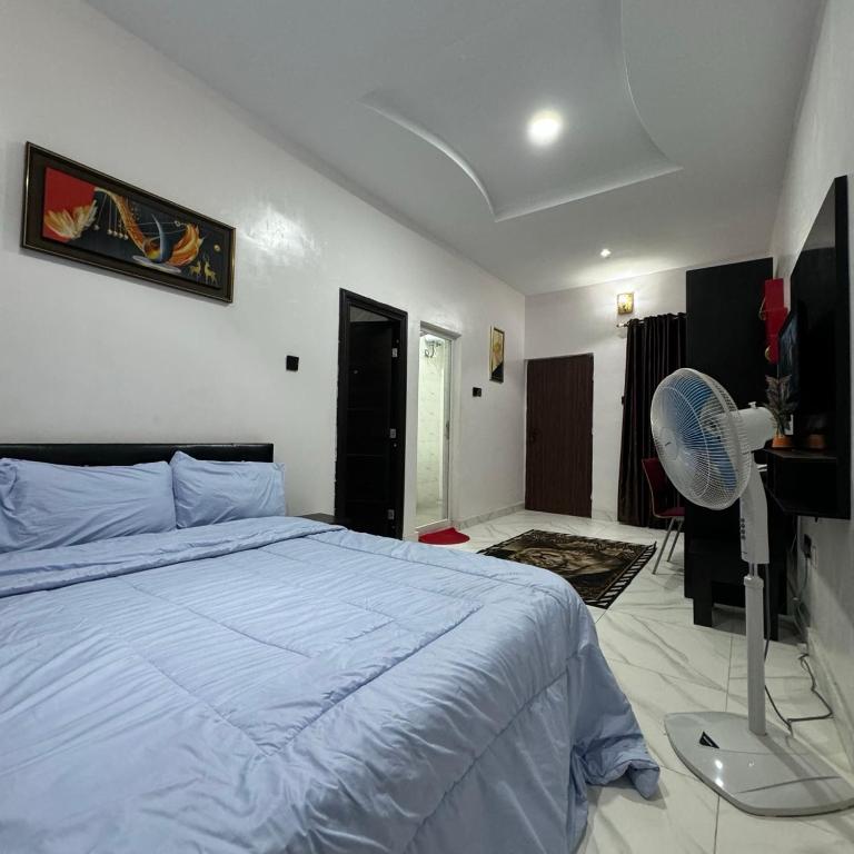 Postel nebo postele na pokoji v ubytování SATELLITE APARTMENT The Classic Studio 6