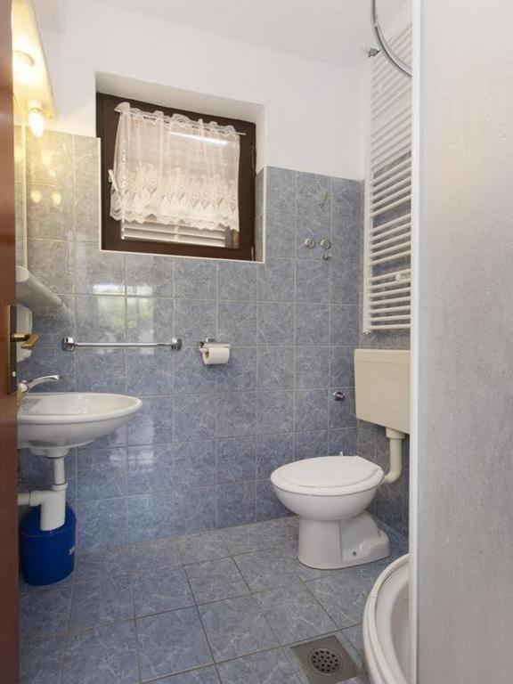 Koupelna v ubytování Apartments Pletikosa Gaj