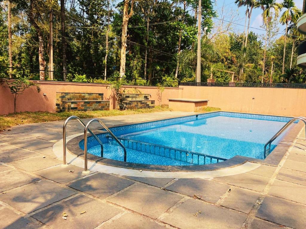 Bazén v ubytování Luxe Rivage Suites nebo v jeho okolí