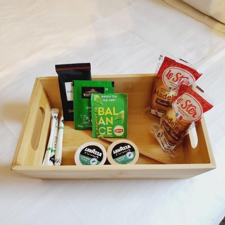 Hôtel PRADO avec Parking - Proche Zénith - Resim 22