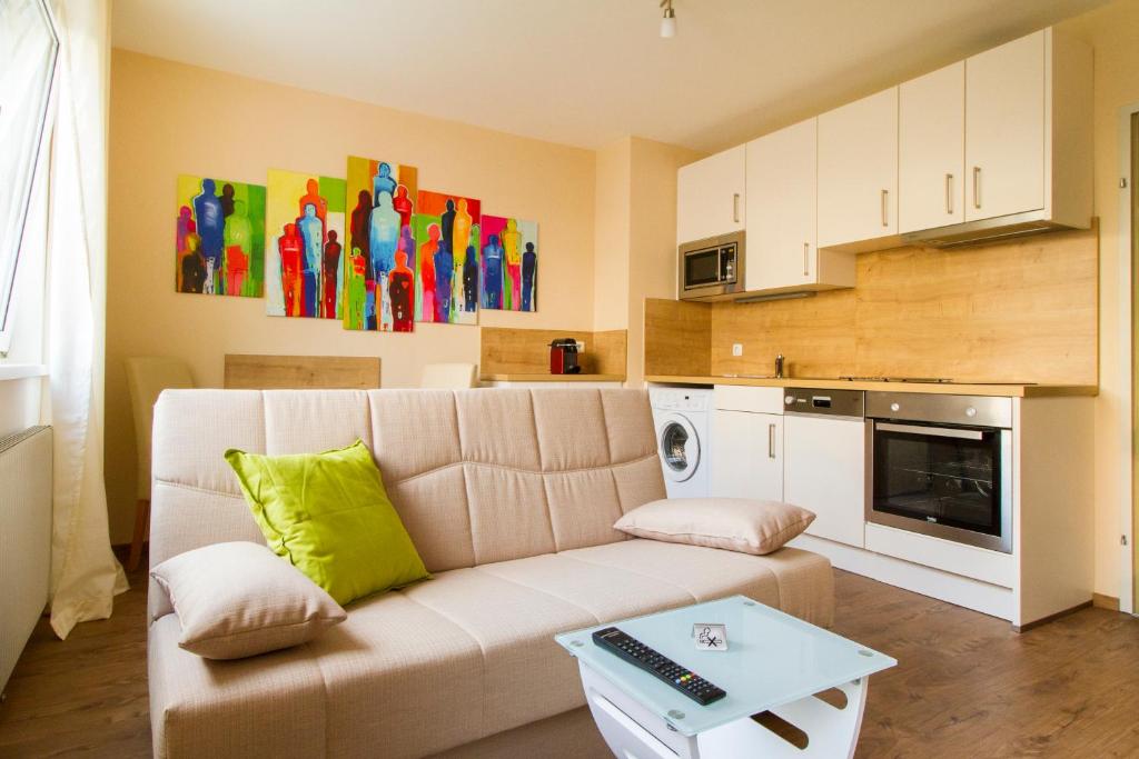 Kuchyňa alebo kuchynka v ubytovaní Residenz Donaucity